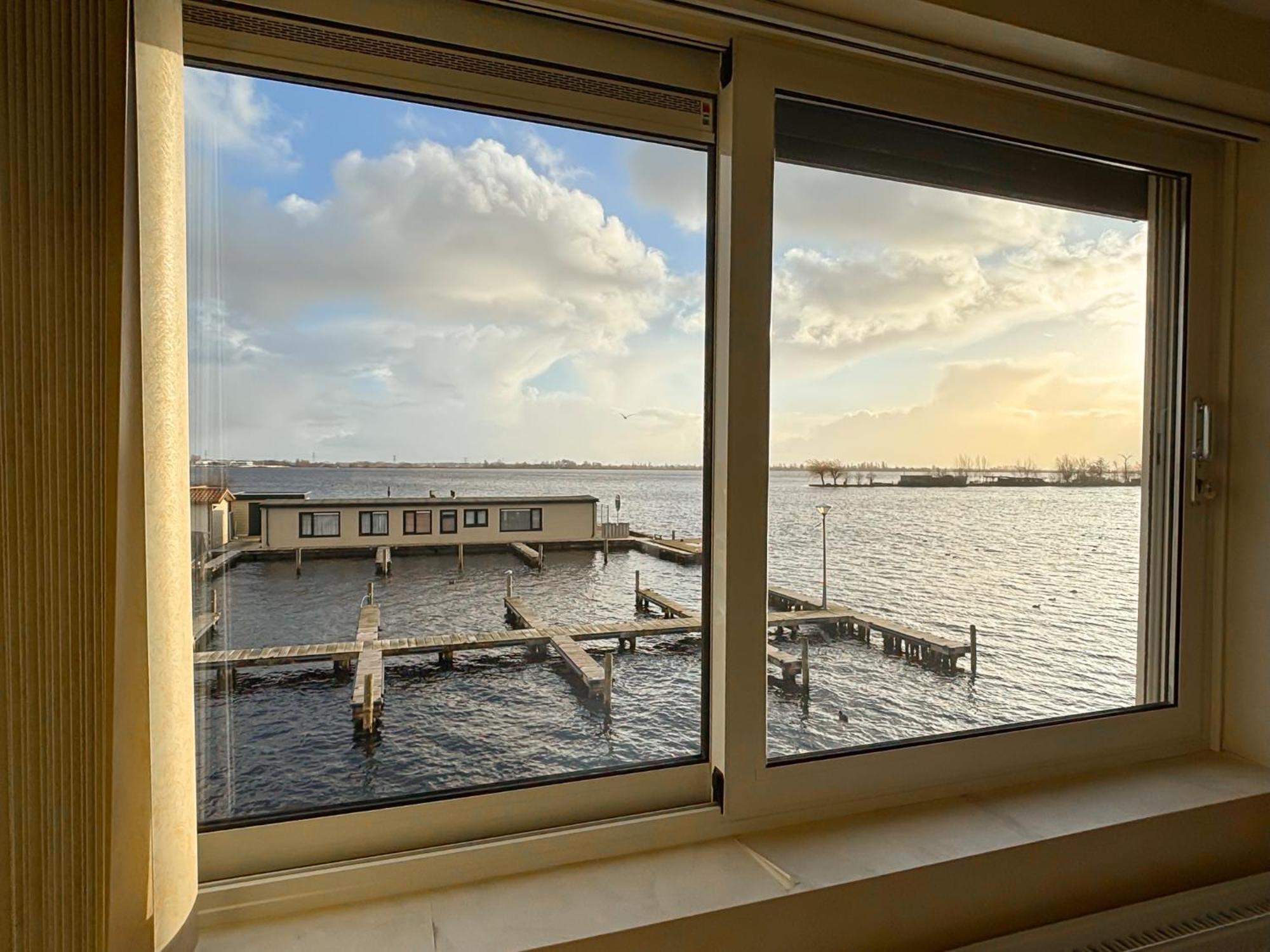 Visserslust Rooms, Apartments And Houseboats Vinkeveen Exterior photo