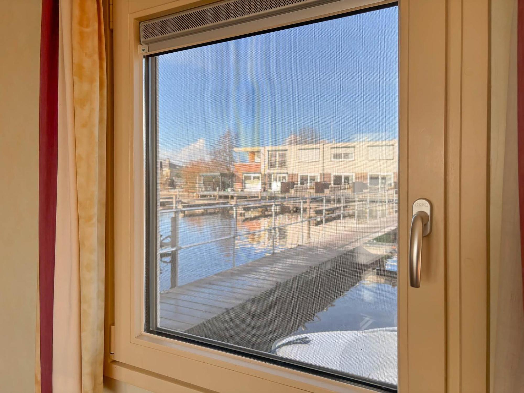 Visserslust Rooms, Apartments And Houseboats Vinkeveen Exterior photo